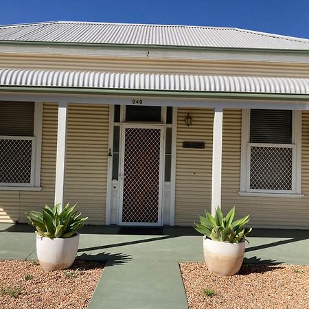 Maeville Cottage Broken Hill Dış mekan fotoğraf